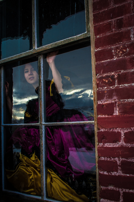 Blog Winner Portrait: Aaron Woodward (Model: Alejandra)